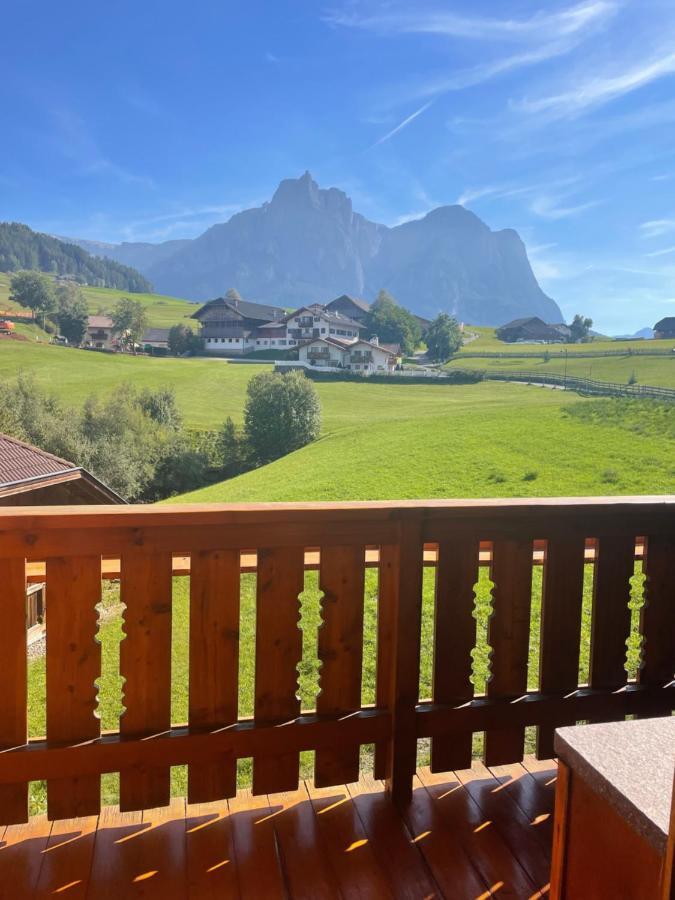 Sciliarguesthouse-Due Piani Parcheggio Privato Кастельротто Экстерьер фото