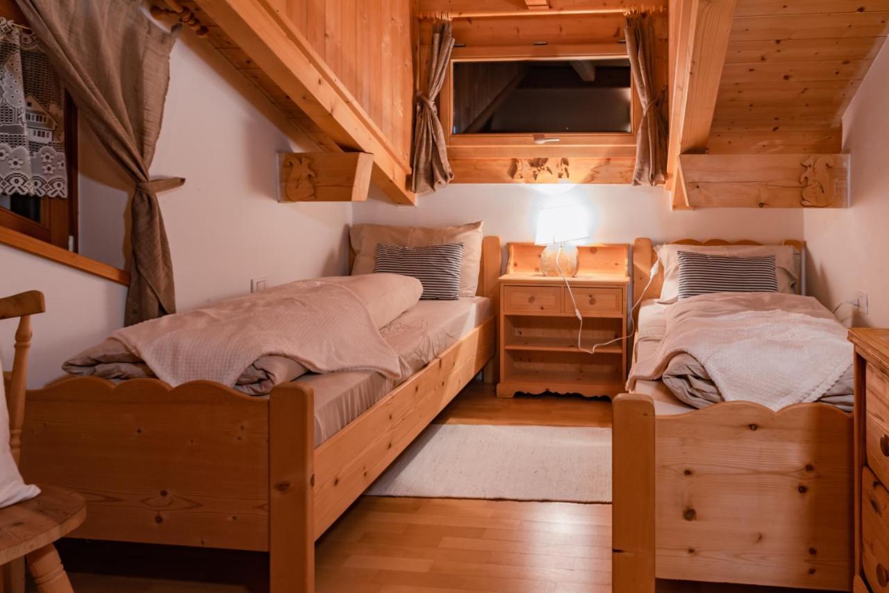 Sciliarguesthouse-Due Piani Parcheggio Privato Кастельротто Экстерьер фото