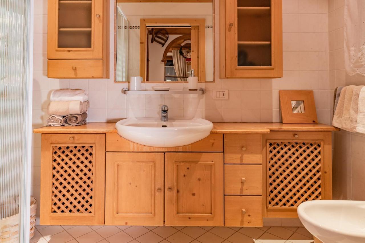 Sciliarguesthouse-Due Piani Parcheggio Privato Кастельротто Экстерьер фото